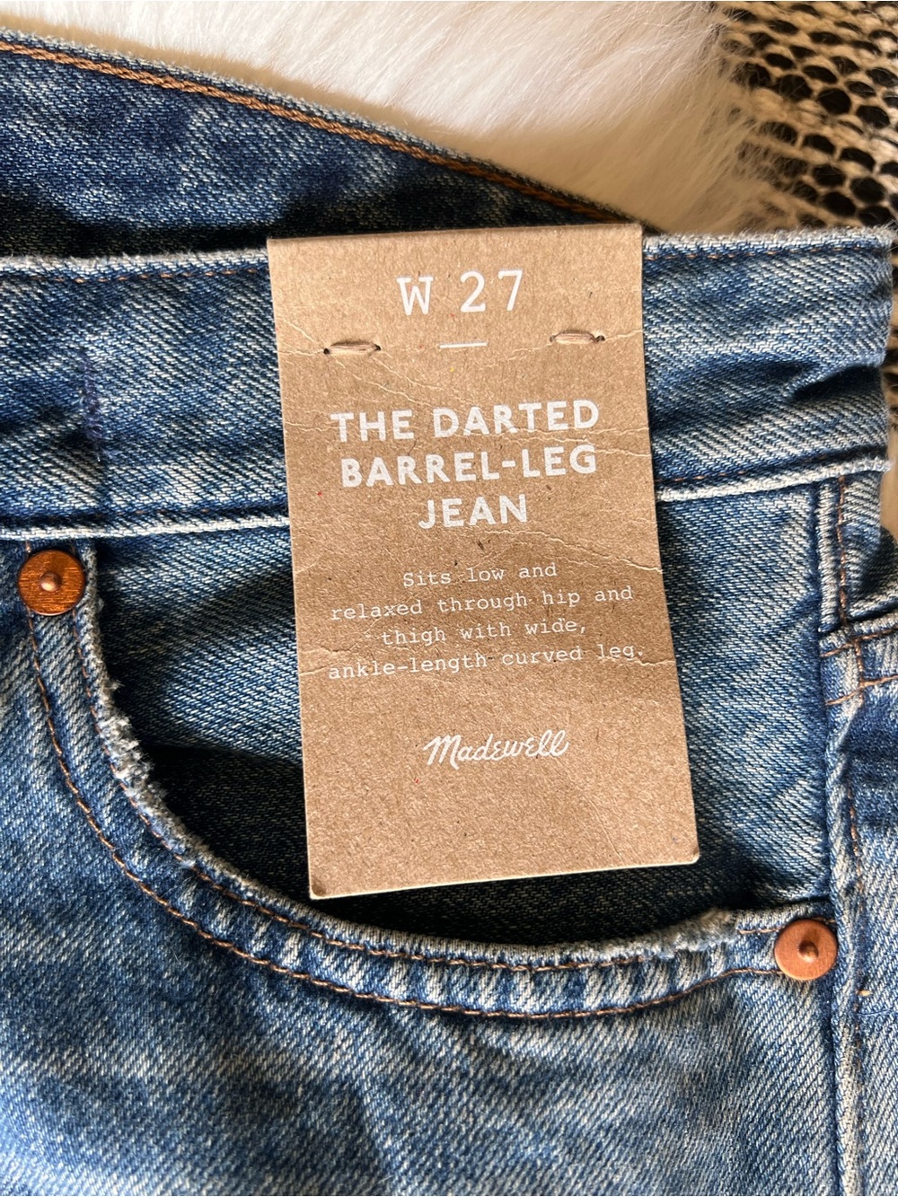 Madewell Women’s Darted Barrel Leg Blue Jeans - Picture 3 of 5